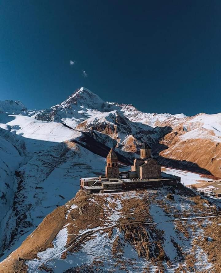 Hotel Kazbegi 1 Exterior photo